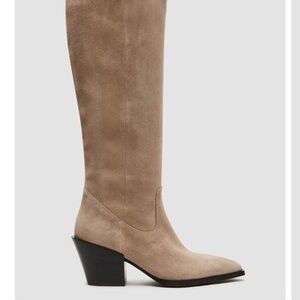 Elegant Steve Madden Tan Knee-High Women's Boots